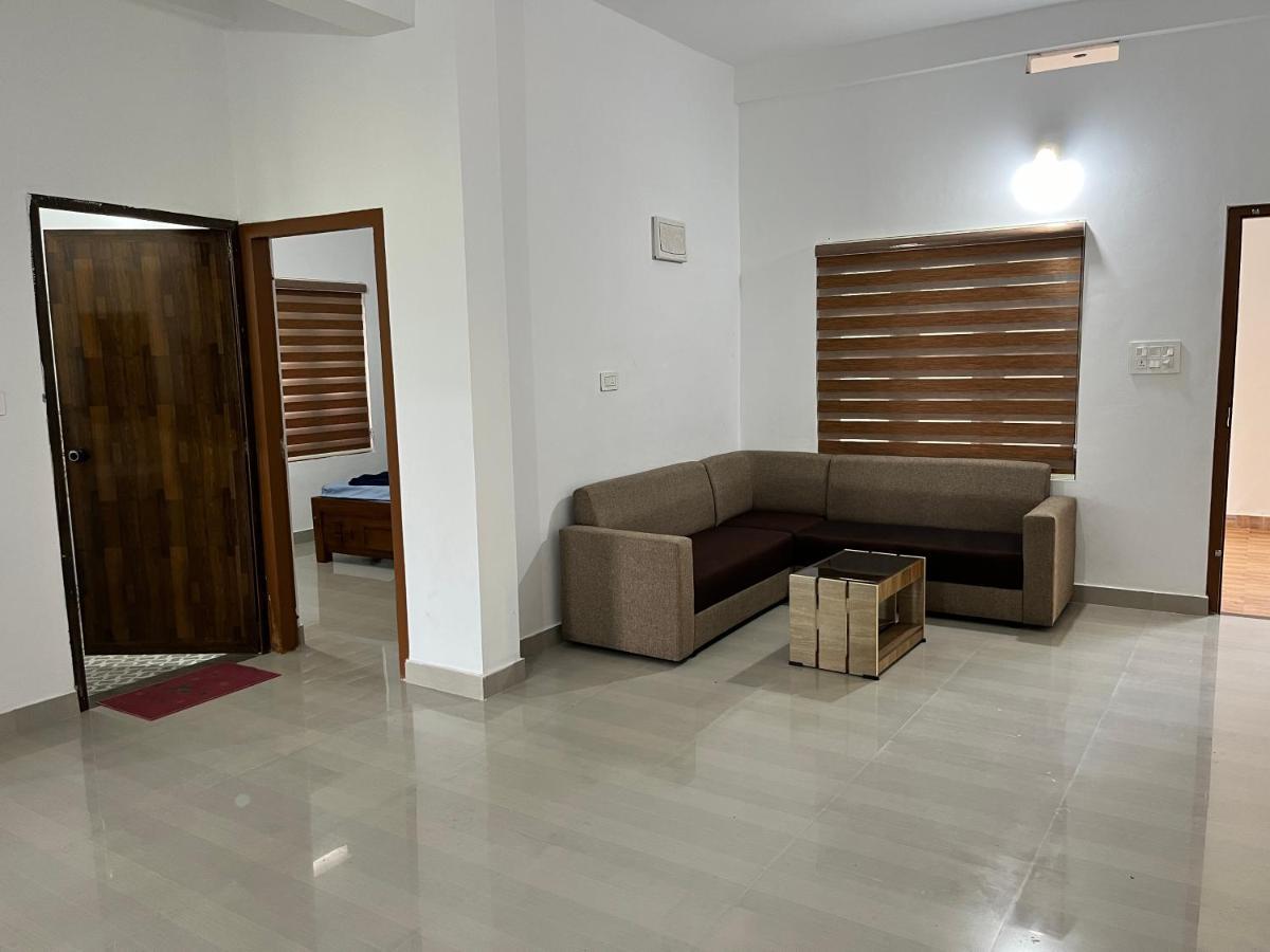 Wayanad Biriyomz Residency, Kalpatta, Low Cost Rooms And Deluxe Apartment Exterior foto